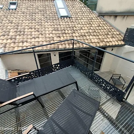 La Bell'angouleme Chambre Saint Exupery * 昂古莱姆