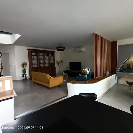 住宿加早餐酒店 La Bell'angouleme Chambre Saint Exupery